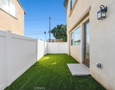 1556 W Plaza Del Amo - Photo Thumbnail 41