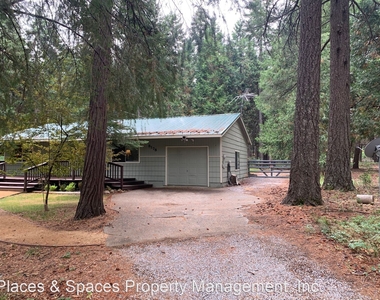 8178 Starlite Pines Road - Photo Thumbnail 2