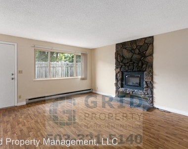 4533-4535 Ne 42nd Avenue - Photo Thumbnail 1