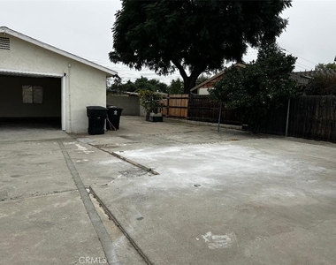 2519 Delta Avenue - Photo Thumbnail 21