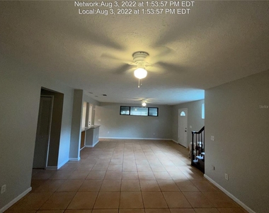 806 E Bougainvillea Avenue - Photo Thumbnail 4