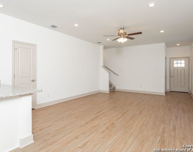 7607 Gramercy Way - Photo Thumbnail 1