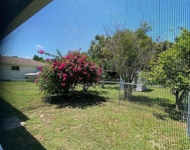 1459 Paxton Terrace - Photo Thumbnail 1