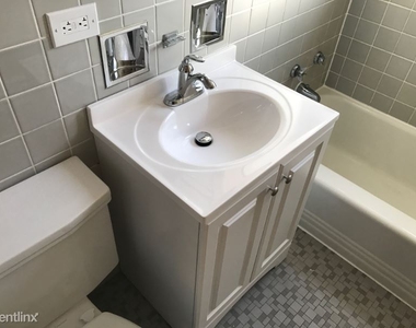 1119 Greenleaf - Photo Thumbnail 4