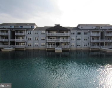 507 Waters Edge Dr - Photo Thumbnail 0