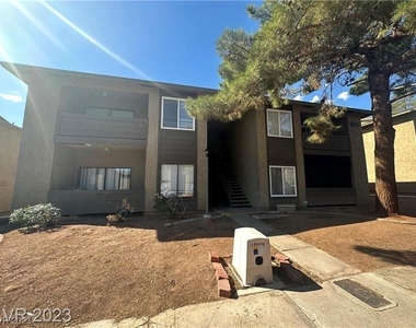 4571 Carriage Park Drive - Photo Thumbnail 11