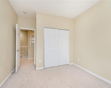 2306 Brightwell Place - Photo Thumbnail 25