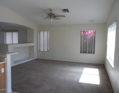 15909 W Cottonwood Street - Photo Thumbnail 2