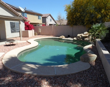 15909 W Cottonwood Street - Photo Thumbnail 8