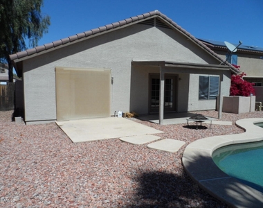 15909 W Cottonwood Street - Photo Thumbnail 7