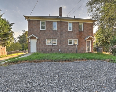 724 Holston Street - Photo Thumbnail 13