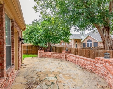 2212 Bayou Court - Photo Thumbnail 6