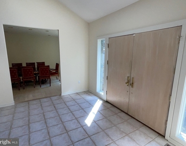 11335 Palatine Drive - Photo Thumbnail 2