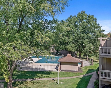 8501 Barrington Ct - Photo Thumbnail 20