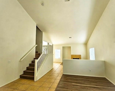 13379 Baylor Drive - Photo Thumbnail 11