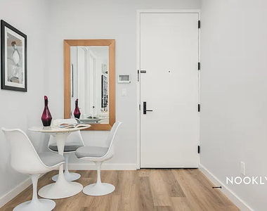 2915 Snyder Avenue - Photo Thumbnail 5