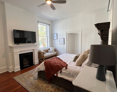 157 Wentworth St - Photo Thumbnail 6