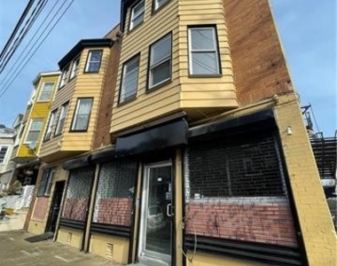 501 North Front Street - Photo Thumbnail 0