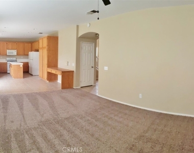 31835 Emerald Drive - Photo Thumbnail 17