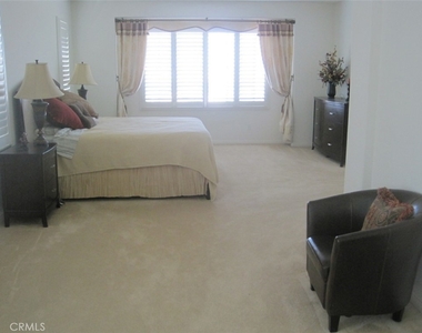 3964 Golden Terrace Lane - Photo Thumbnail 10