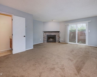 1506 Crestone Ave B - Photo Thumbnail 12