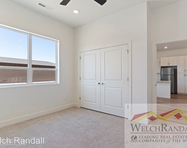 5785 Wasatch Drive - Photo Thumbnail 10