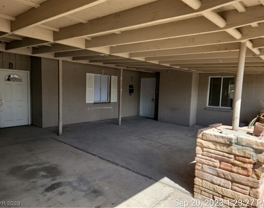 4306 Alpine Place - Photo Thumbnail 2