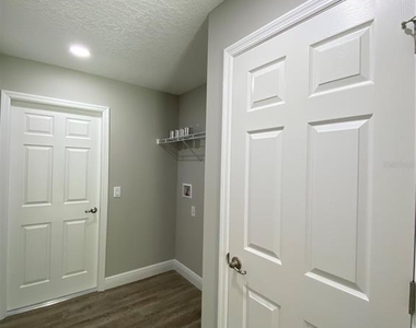 5692 N Summerfield Point - Photo Thumbnail 23