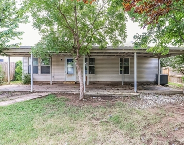 15404 Acacia Road - Photo Thumbnail 13