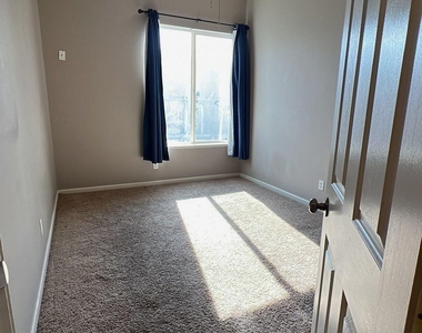 3340 Sansol Ct - Photo Thumbnail 10