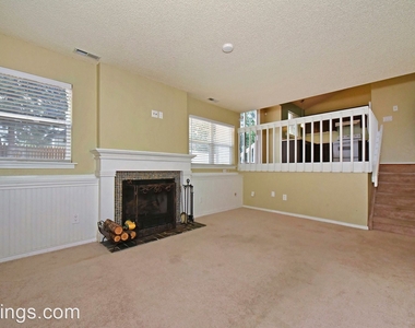 8225 Candon Dr - Photo Thumbnail 17