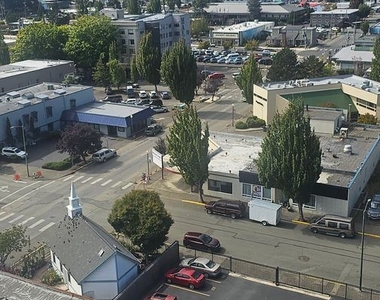 275 N Broadway - Photo Thumbnail 8