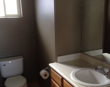 224 Dailey Avenue #21 - Photo Thumbnail 5