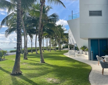 17001 Collins Ave - Photo Thumbnail 35