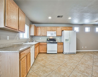 2279 Sunrise Ranch Street - Photo Thumbnail 7