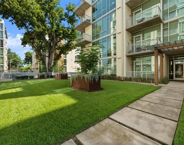 1600  Barton Springs Rd - Photo Thumbnail 26