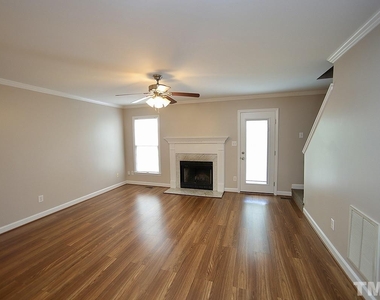 456 Carolina Avenue, Raleigh Nc 27606 - Photo Thumbnail 4