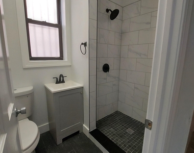 212 Palisade Ave - Photo Thumbnail 5