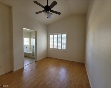 11152 Montagne Marron Boulevard - Photo Thumbnail 22