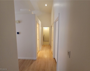 11152 Montagne Marron Boulevard - Photo Thumbnail 18