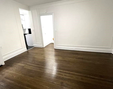 71 West 12th Street - Photo Thumbnail 3