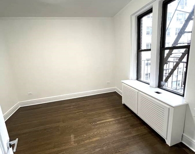 71 West 12th Street - Photo Thumbnail 10