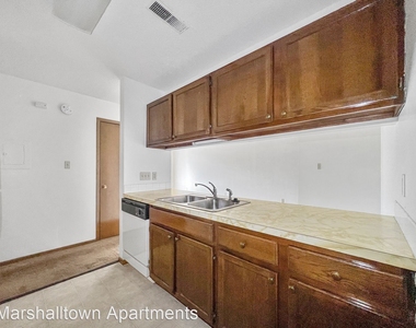 2510 S 6th Street - Photo Thumbnail 2