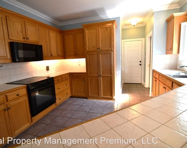 1628 Colony Ln - Photo Thumbnail 0