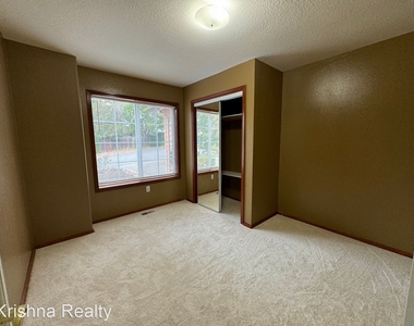 16706 Nw Argyle Way - Photo Thumbnail 27