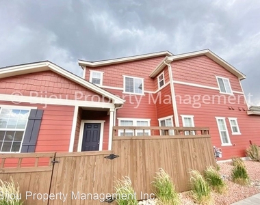 495 Eclipse Dr - Photo Thumbnail 2