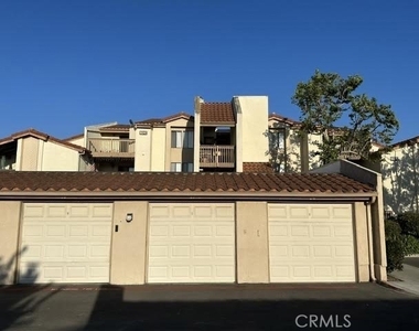 16542 Blackbeard Lane - Photo Thumbnail 25