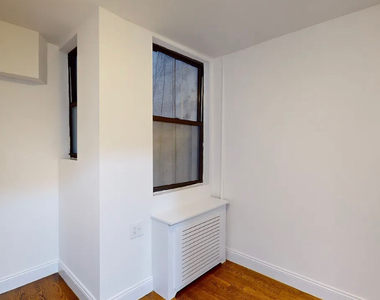 218 East 89th Street - Photo Thumbnail 7