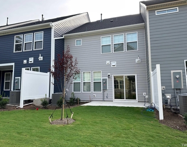 8050 Windthorn Place - Photo Thumbnail 15