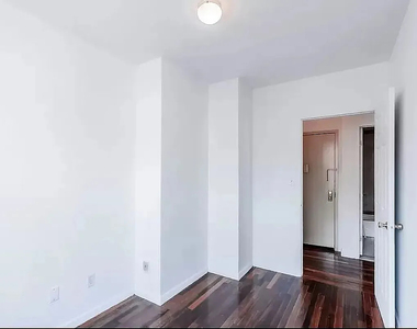 115 Lexington Avenue - Photo Thumbnail 8